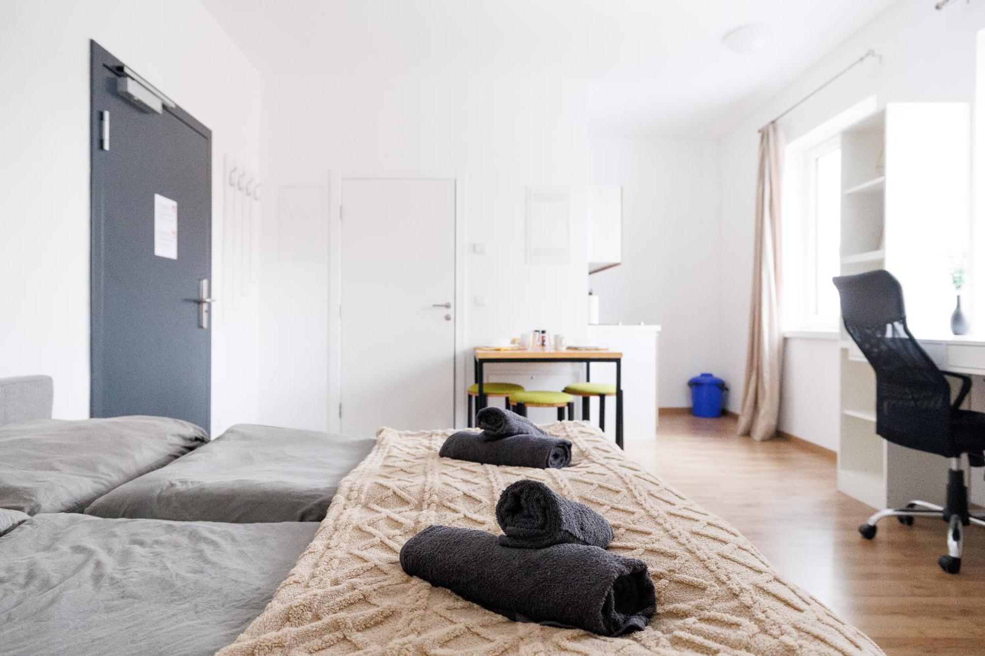 Central Urban Studio Wiener Neustadt Zewnętrze zdjęcie